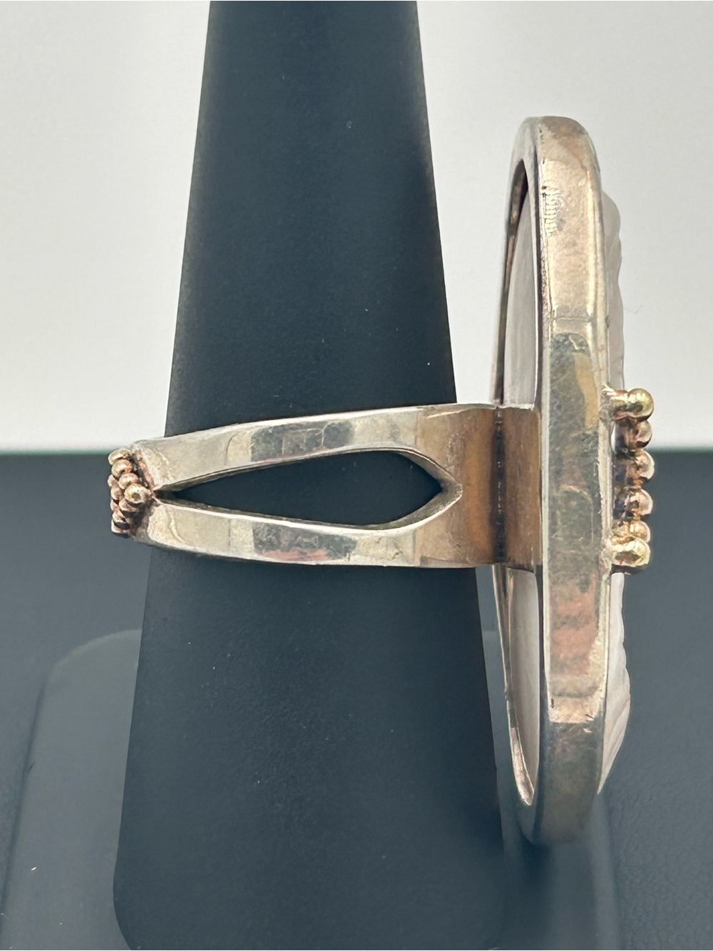 Mother of Pearl Religious Carving Ring - Picture 3 of 10